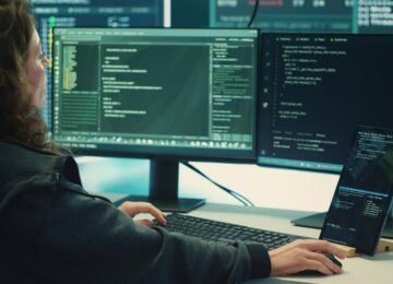 Las consultas al 017 de INCIBE casi se duplican en 2026 y los despachos profesionales se sitúan entre los objetivos del fraude digital
